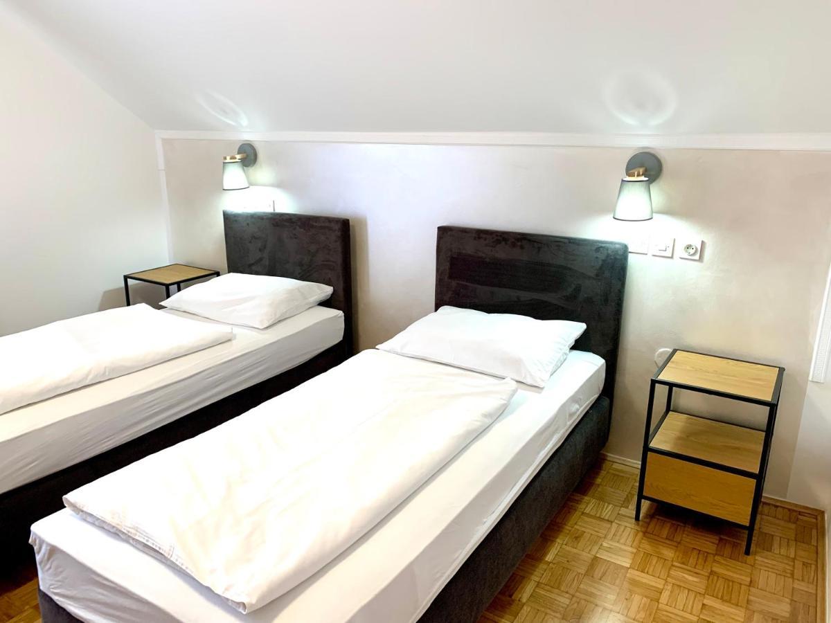 Hotel Maj Inn Моравске-Топлице Экстерьер фото